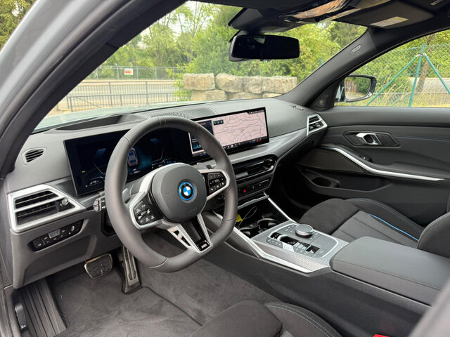 BMW 330 e Touring Sportpaket Navi LED Klima PDC Ansicht 14 für Fahrzeugdetailseite