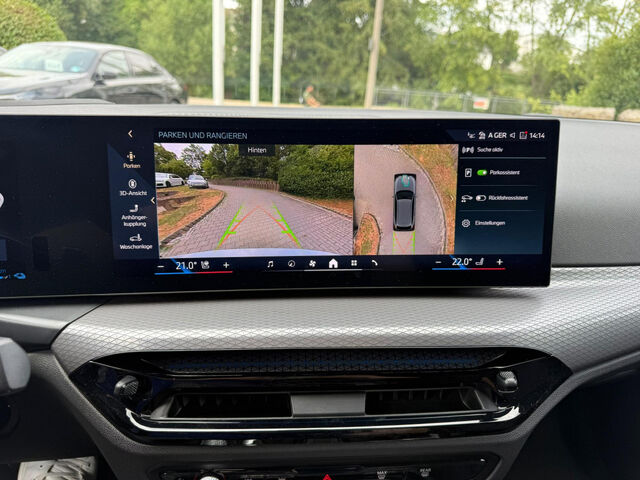 BMW 330 e Touring Sportpaket Navi LED Klima PDC Ansicht 15 für Fahrzeugdetailseite