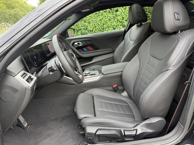 BMW M240 i xDr.M Pro HUD ACC SuView.GlasD.Lenkradh.19 Sportpaket Bluetooth Navi LED Vollleder Klima PDC e Ansicht 9 für Fahrzeugdetailseite
