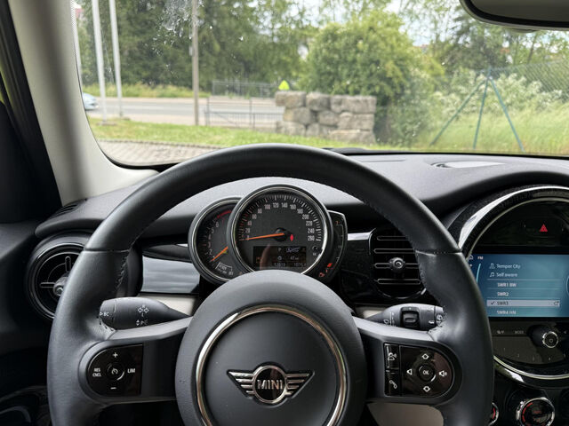 MINI Cooper 5-TÃ¼rer Classic Trim LED Sports.DAB PDC Bluetooth Navi Klima Einparkhilfe el. Fenster Ansicht 10 für Fahrzeugdetailseite