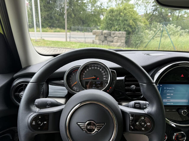 MINI Cooper 5-TÃ¼rer Classic Trim LED Sports.DAB PDC Bluetooth Navi Klima Einparkhilfe el. Fenster Ansicht 9 für Fahrzeugdetailseite