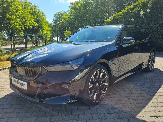 BMW 550 e xDr.T.M Sport PRO IntAktL.PanoD.B+W.AHK 21 Sportpaket Bluetooth HUD Navi LED Klima Aktivlenkung Ansicht 2 für Fahrzeugdetailseite
