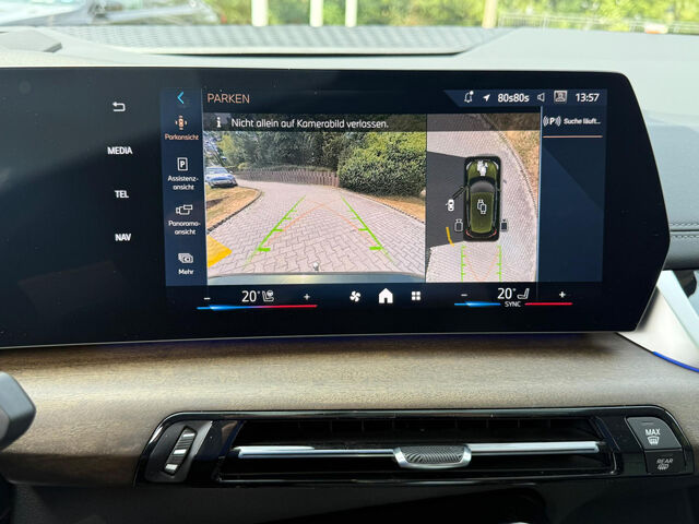 BMW 220 Active Tourer 220i Active Tourer HUD Navi LED PDC Ansicht 13 für Fahrzeugdetailseite