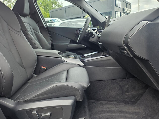 BMW X3 x20d Sports.HUD ACC SuView LiveP.AHK Fin.1,00 Bluetooth Navi LED Vollleder Klima PDC el. Fenster Ansicht 12 für Fahrzeugdetailseite