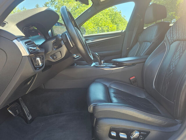 BMW 530 e T.Leder ACC HUD Laser PanoD.KomfSitz AHK19 Sportpaket Bluetooth Navi Vollleder Klima Standhzg P Ansicht 6 für Fahrzeugdetailseite