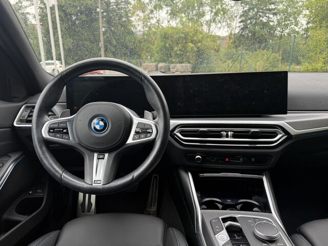 BMW 320 e M Sport HUD ACC Kamera HiFi KomfZ Leas.460 Sportpaket Bluetooth Navi LED Klima Standhzg PDC el. Ansicht 11 für Fahrzeugdetailseite