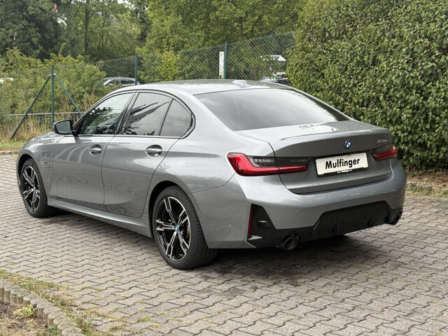 BMW 320 e M Sport HUD ACC Kamera HiFi KomfZ Leas.460 Sportpaket Bluetooth Navi LED Klima Standhzg PDC el. Ansicht 5 für Fahrzeugdetailseite
