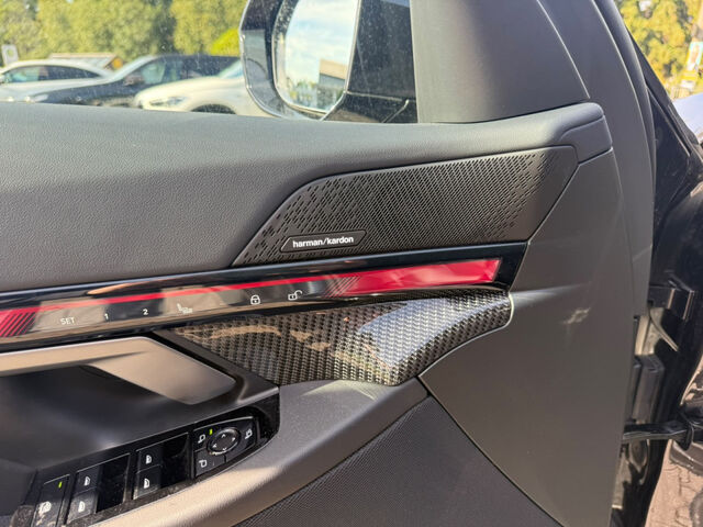 BMW 520 i M Sport HUD ACC Sitzbel.SuView.Ha/Ka.AHK20 Sportpaket Bluetooth Navi LED Vollleder Klima PDC el Ansicht 14 für Fahrzeugdetailseite