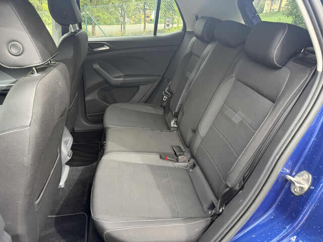 VW T-Cross 1.0 TSI R-Line Navi LED ACC Sitzh.18 Sportpaket Bluetooth Klima Einparkhilfe el. Fenster Ansicht 13 für Fahrzeugdetailseite