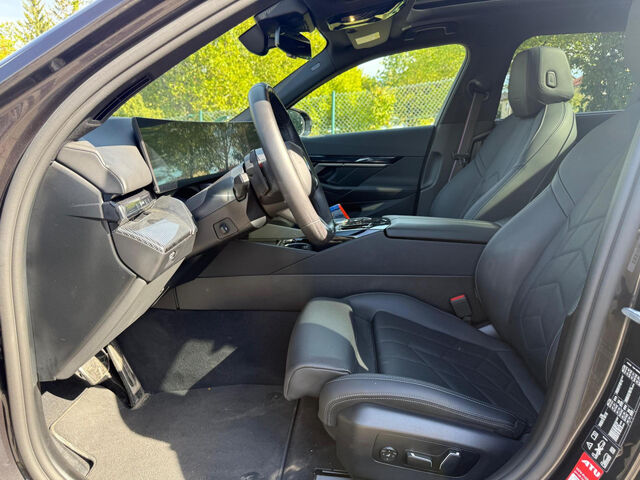 BMW 540 d T.xDr.M Sport PRO HUD ACC PanoD.Sitzbel.AHK Sportpaket Bluetooth Navi LED Klima PDC el. Fenster Ansicht 9 für Fahrzeugdetailseite