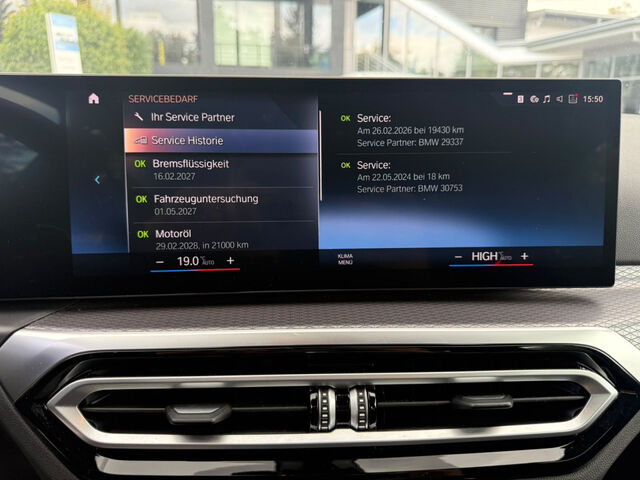 BMW 330 e xDr.M Sport HUD ACC Kamera KomfZug HiFi 18 Sportpaket Bluetooth Navi LED Klima Aktivlenkung Sta Ansicht 12 für Fahrzeugdetailseite