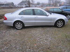 MERCEDES-BENZ E 280 ~ Automatik ~ Klima ~...