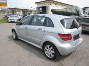 MERCEDES-BENZ B 180 ~ Navi ~ Klima ~...