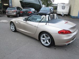BMW Z4 sDrive 23i...