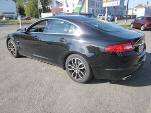 JAGUAR XF 3.0 V6 Diesel Edition...