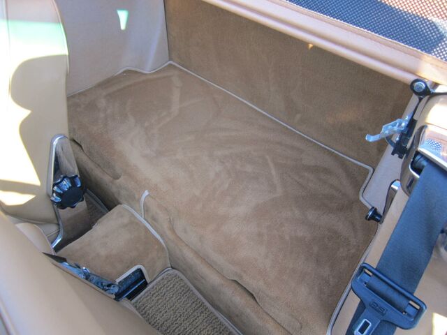 MERCEDES-BENZ SL 560 ...