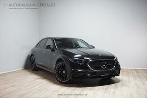 MERCEDES-BENZ E 300 de 4MATIC AMG-Night/20z/Headup/D-Light/AHK