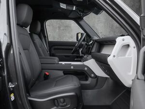 LAND ROVER Defender 110 D200  147 kW, 5-türig (Diesel)