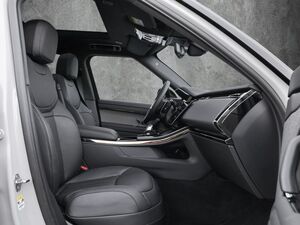 LAND ROVER Range Rover Sport P460e Hybrid  294 kW, 5-türig