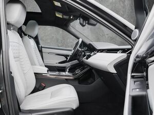 LAND ROVER Range Rover Evoque P300e