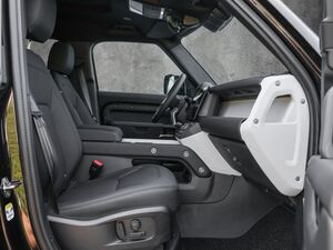 LAND ROVER Defender 110 D250  183 kW, 5-türig (Diesel)