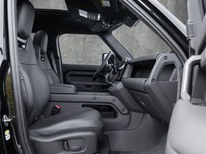 LAND ROVER Defender 110 P635  467 kW, 5-türig