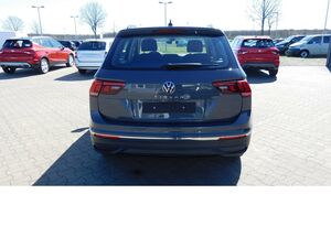 VW Tiguan 1.5 Life Klima TSI Navi...