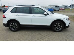VW Tiguan 1.5 Life Klima TSI Navi...