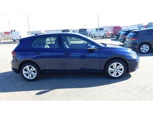 VW Golf VIII 2.0 Life TDI BMT Klima Navi...