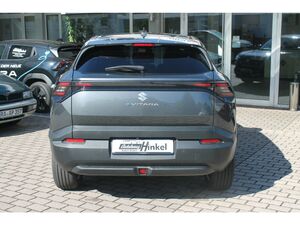 SUZUKI eVITARA Club 49 kW...