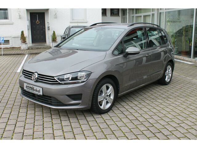 VW Golf Sportsvan 1.2 Comfortline *Zahnriemen neu, AHK + AW-Reifen*...