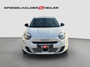 FIAT 600 115 kW MY25 La Prima 1-Gang-Automatikgetriebe