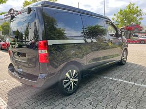 TOYOTA Crosscamp Lite 2,0-l-D-4D L1 Automatik