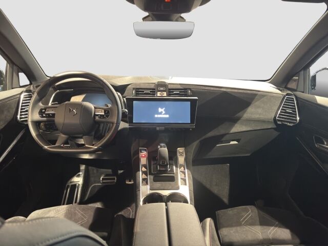 DS AUTOMOBILES DS7 Pallas BlueHDI 130 8-Gang Automatikgetriebe 96 kW Ansicht 12 für Fahrzeugdetailseite