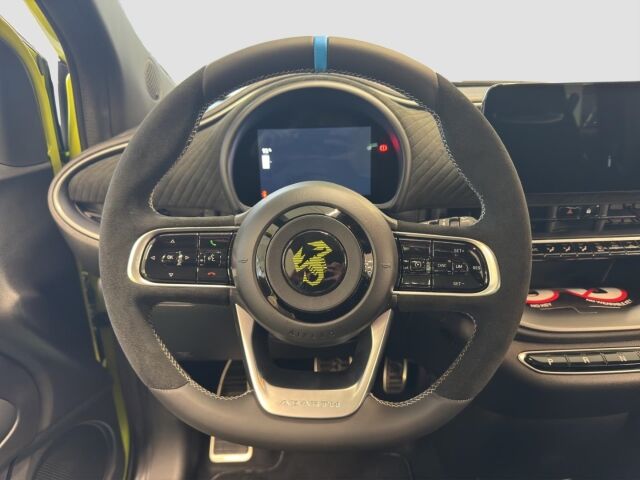 ABARTH 500 e 42 kWh Turismo- NEUWAGEN - PANORAMADACH Ansicht 10 für Fahrzeugdetailseite