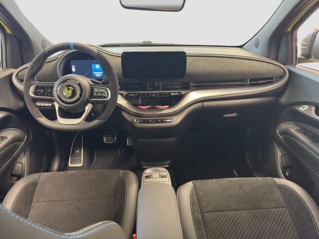 ABARTH 500 e 42 kWh Turismo- NEUWAGEN - PANORAMADACH Ansicht 13 für Fahrzeugdetailseite