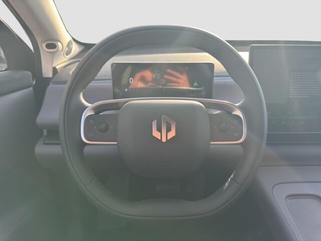 LEAPMOTOR C10 158 kW 1.5 Design REEV MY25 28.4 kWh AUTOMATIK Ansicht 10 für Fahrzeugdetailseite