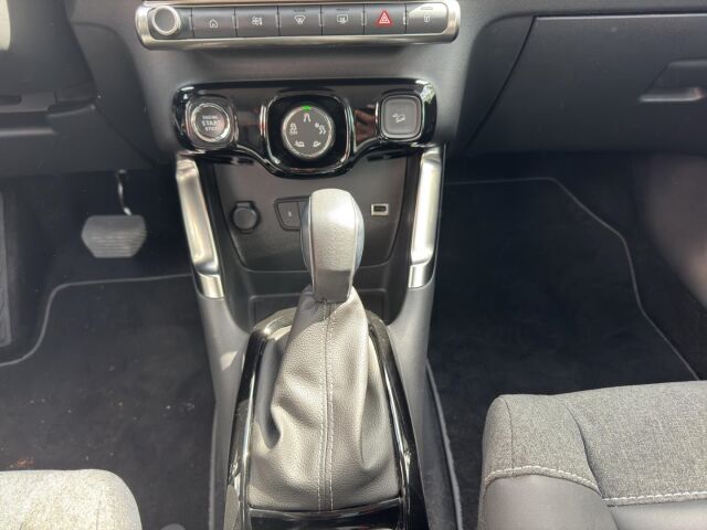 CITROEN C3 Aircross PureTech 130 Stop & Start EAT 6 Shine Ansicht 14 für Fahrzeugdetailseite