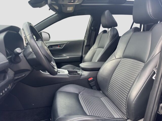 TOYOTA RAV4 2,5l Hybrid 4x2 Black Edition ACHTFACHBEREIFT Ansicht 9 für Fahrzeugdetailseite