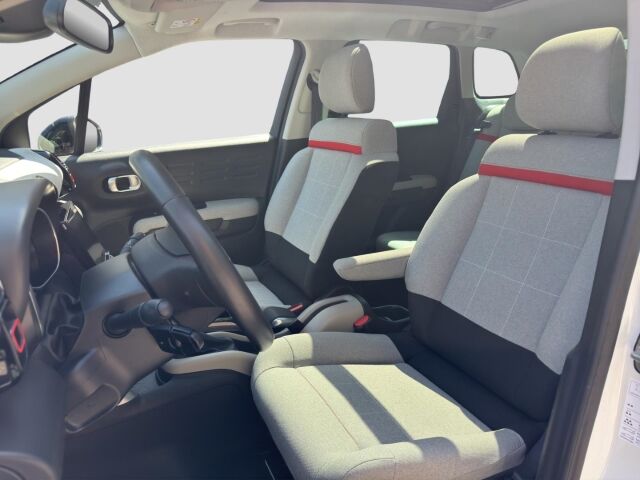 CITROEN C3 Aircross PureTech  130  SHINE EAT6 Stop + Start Ansicht 9 für Fahrzeugdetailseite