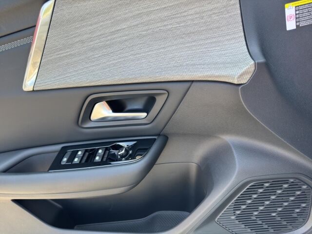 CITROEN C5X Shine Pack Hybrid PURETECH 225 HYBRID Automatikgetriebe Ansicht 12 für Fahrzeugdetailseite