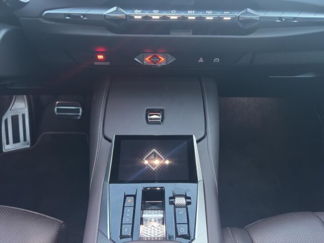 DS AUTOMOBILES DS4 E-Tense Rivoli 8 fach Bereift + DS NIGHT VISION Ansicht 14 für Fahrzeugdetailseite