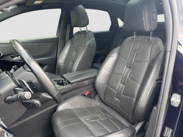DS AUTOMOBILES DS7 Crossback E-Tense 4x4 Louvre Panoramaschiebedach Ansicht 9 für Fahrzeugdetailseite
