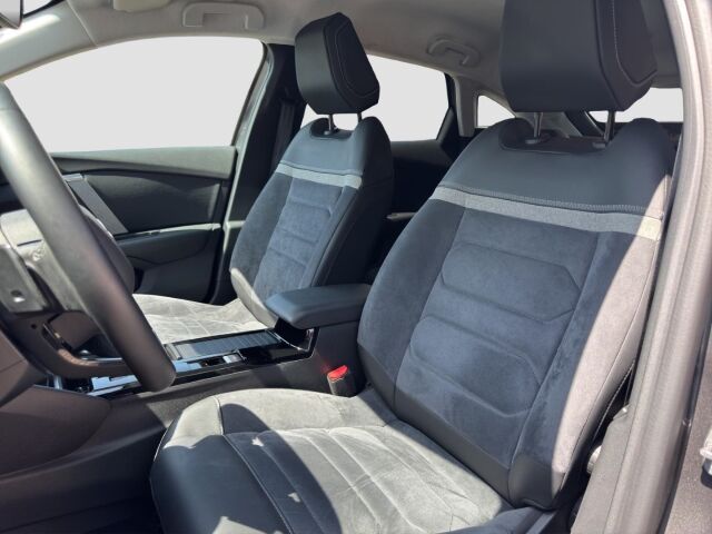 CITROEN C4 PureTech 130 Stop & Start EAT8 Max AUTOMATIKGETRIEBE Ansicht 9 für Fahrzeugdetailseite