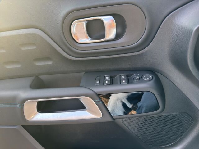 CITROEN C5 Aircross Max   Hybrid   1   AUTOMATIKGETRIEBE Ansicht 12 für Fahrzeugdetailseite
