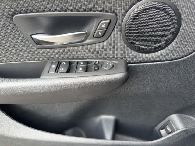 BMW 216 Active Tourer Advantage i 1.5  Park-Assistent Ansicht 12 für Fahrzeugdetailseite