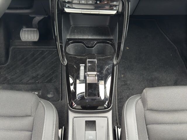 CITROEN C3 Aircross 145   MAX   Hybrid 1   8  FACH  BEREIFT Ansicht 14 für Fahrzeugdetailseite
