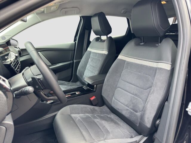 CITROEN C4 PureTech 130 Stop & Start EAT8 Max 8 FACH BEREIFT Ansicht 9 für Fahrzeugdetailseite