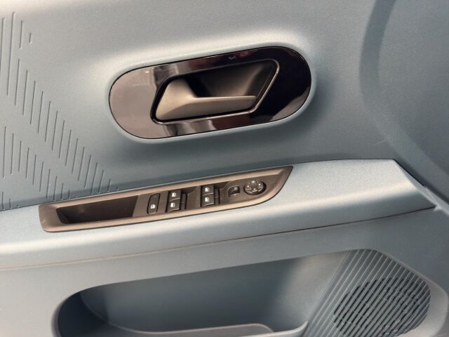 FIAT Grande Panda 1.2  Hybrid  74 kW  BUSINESS EDITION Ansicht 12 für Fahrzeugdetailseite