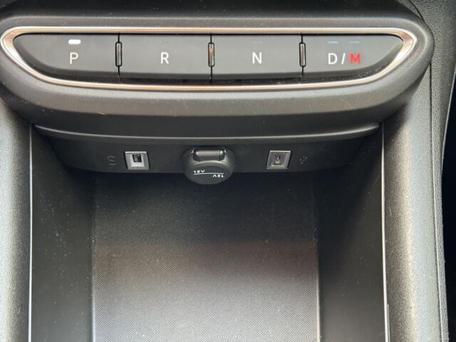 FIAT 600 Basis Hybrid 110 1.2  DCT  AUTOMATIKGETRIEBE Ansicht 14 für Fahrzeugdetailseite